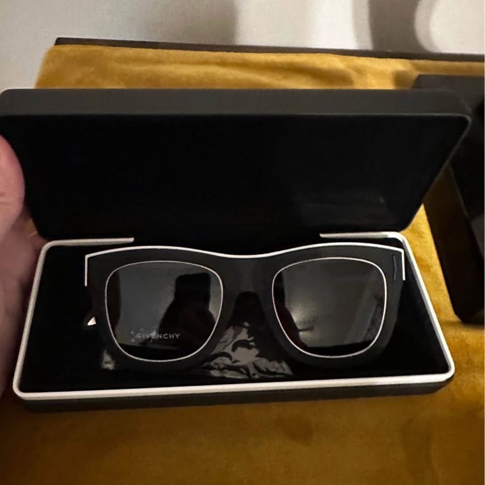 NWT Givenchy Black and White Sunglasses - Picture 5 of 6